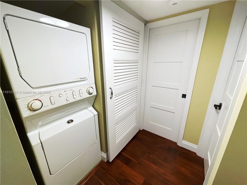 EVERGLADES CLUB CONDO · #606 in Fort Lauderdale - Photo 15