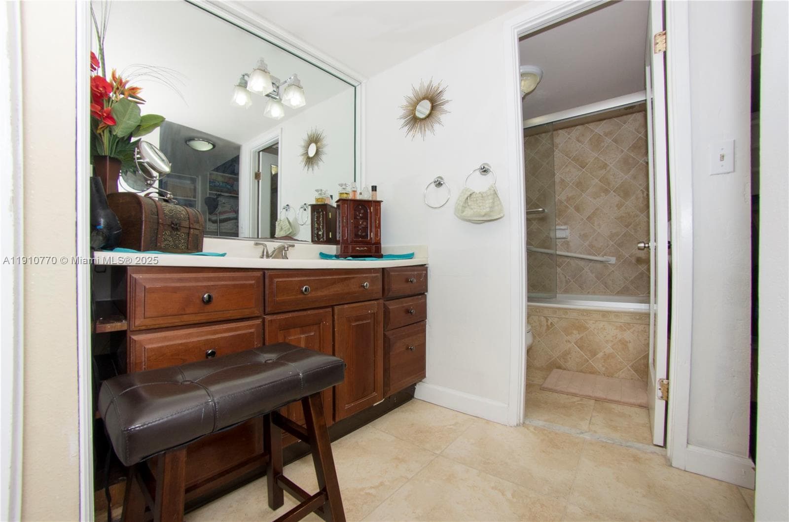 BUCKLEY TOWERS CONDO · #1726W in Miami - Photo 23