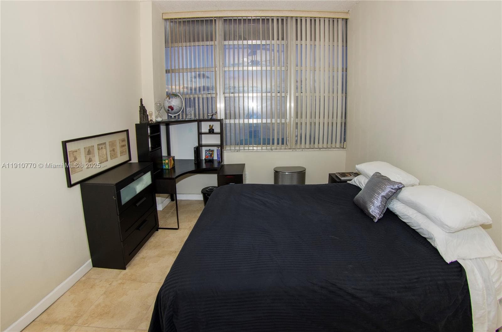 BUCKLEY TOWERS CONDO · #1726W in Miami - Photo 26