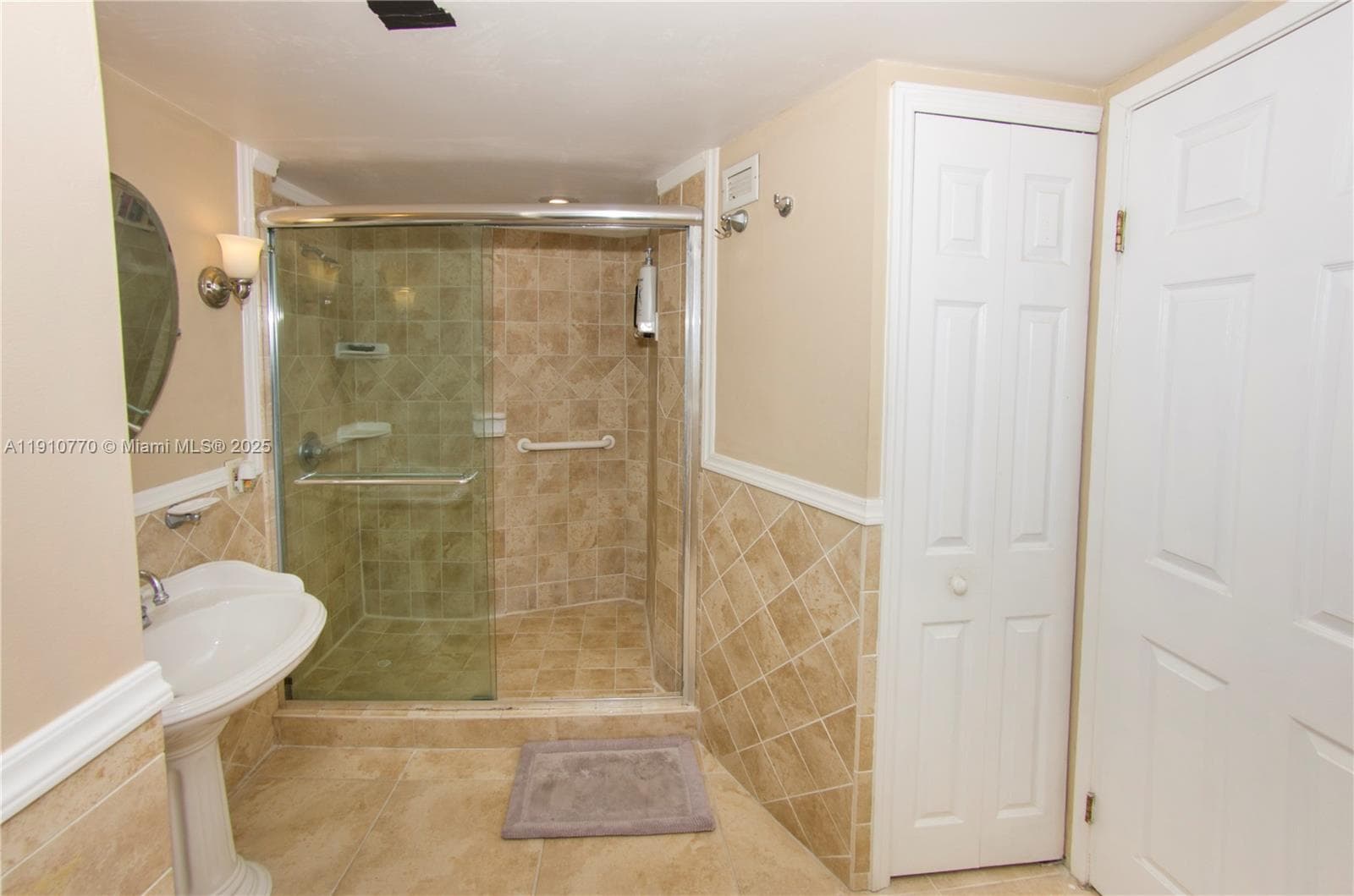 BUCKLEY TOWERS CONDO · #1726W in Miami - Photo 30