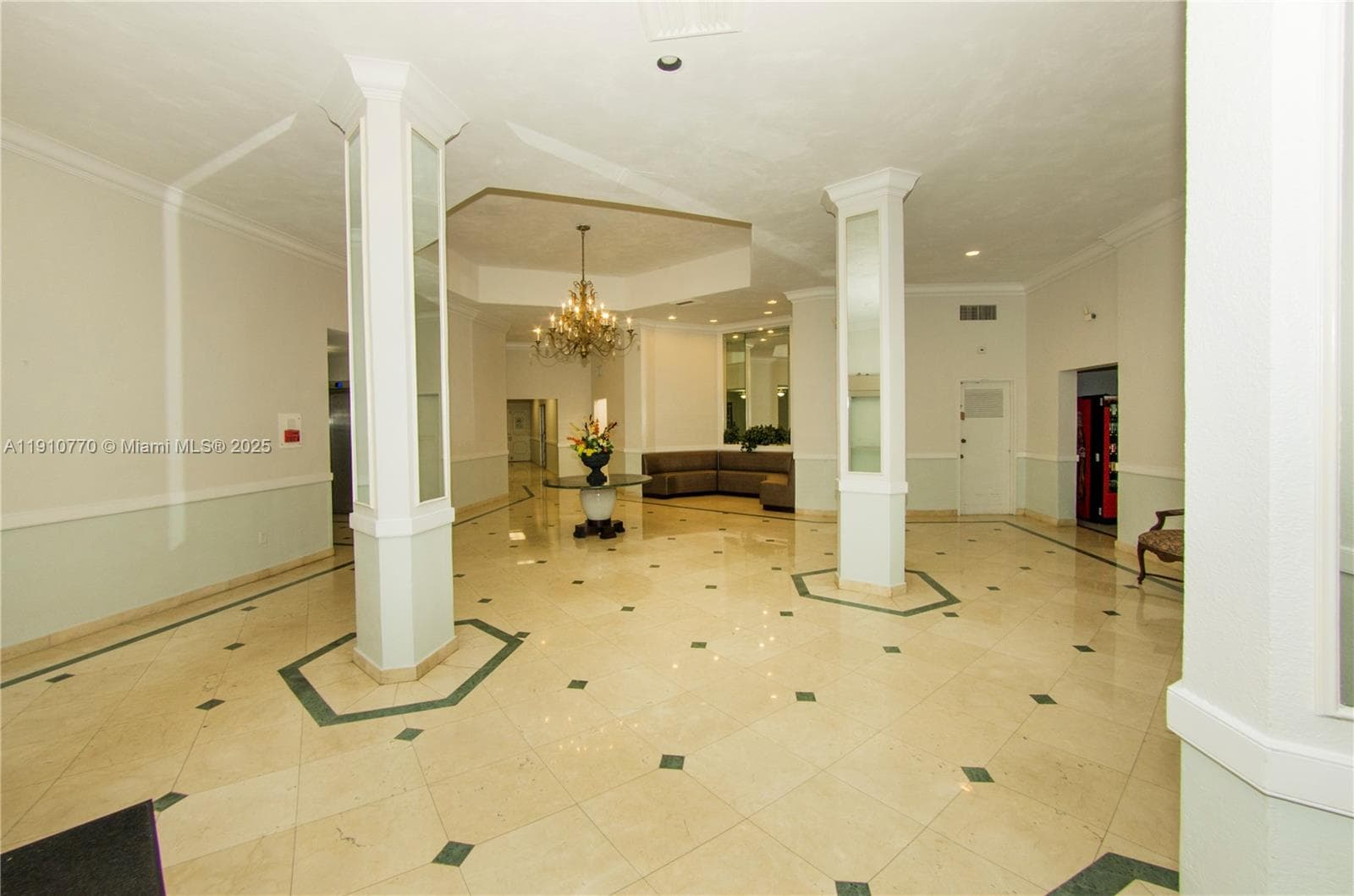 BUCKLEY TOWERS CONDO · #1726W in Miami - Photo 51