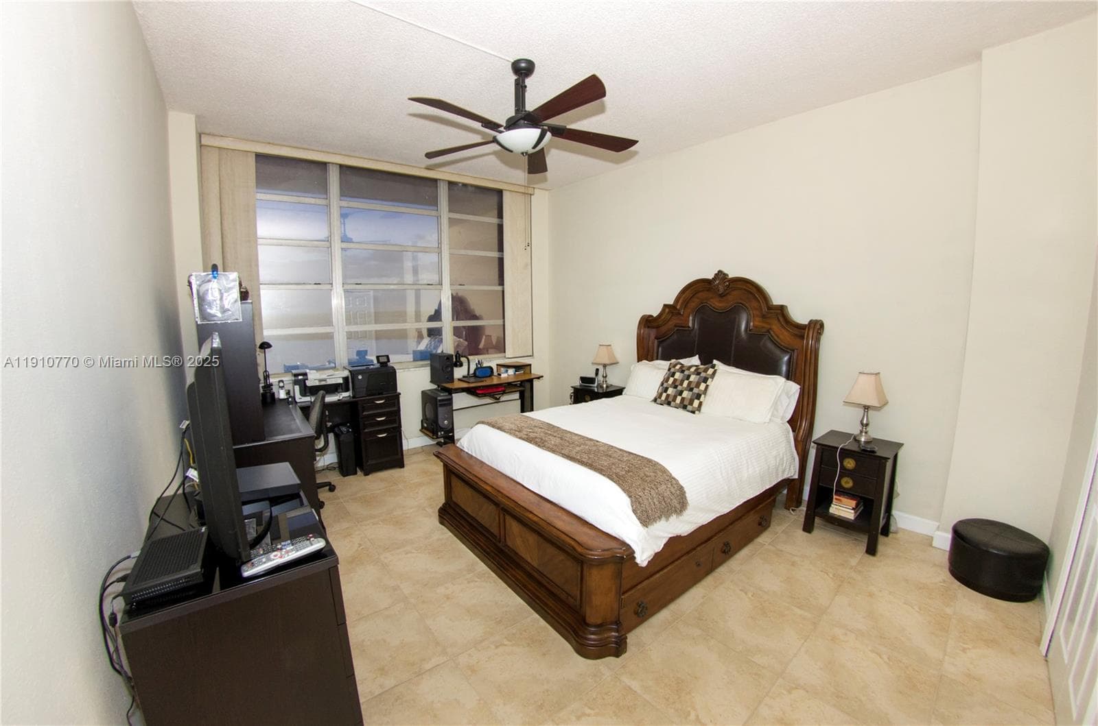 BUCKLEY TOWERS CONDO · #1726W in Miami - Photo 15