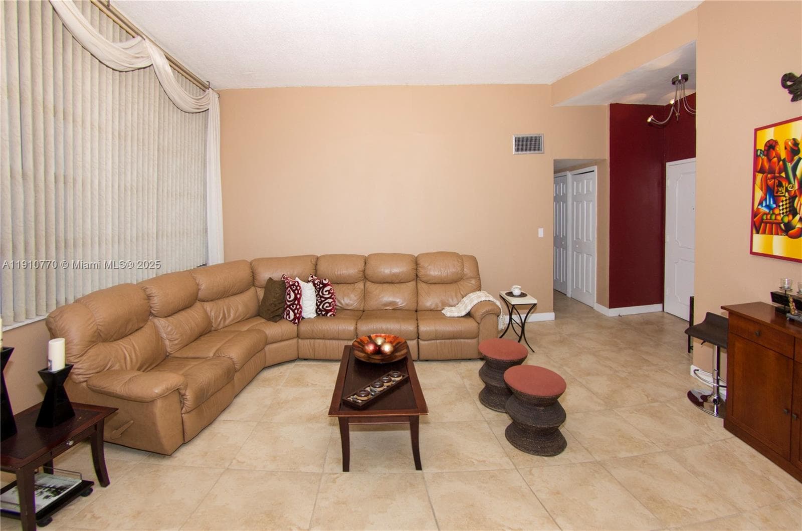 BUCKLEY TOWERS CONDO · #1726W in Miami - Photo 4