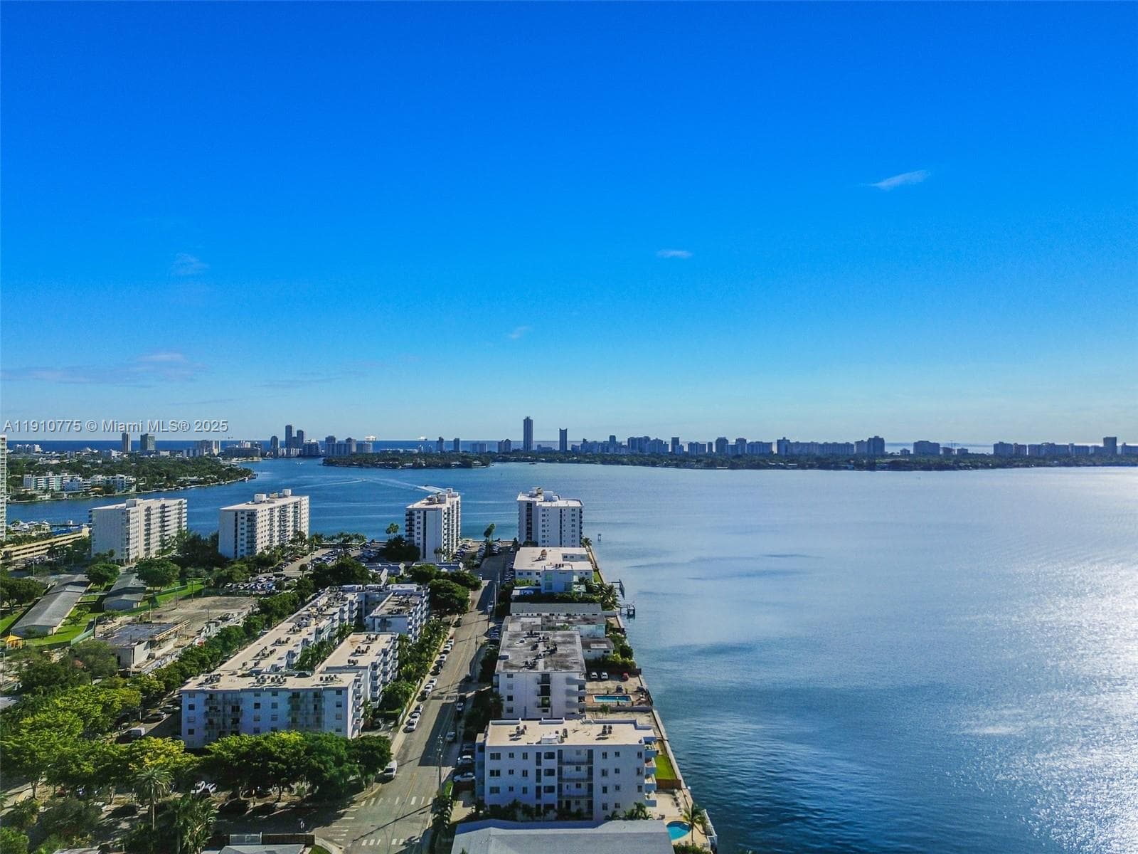 CASA DEL REY CONDO · #203D in North Bay Village - Photo 27