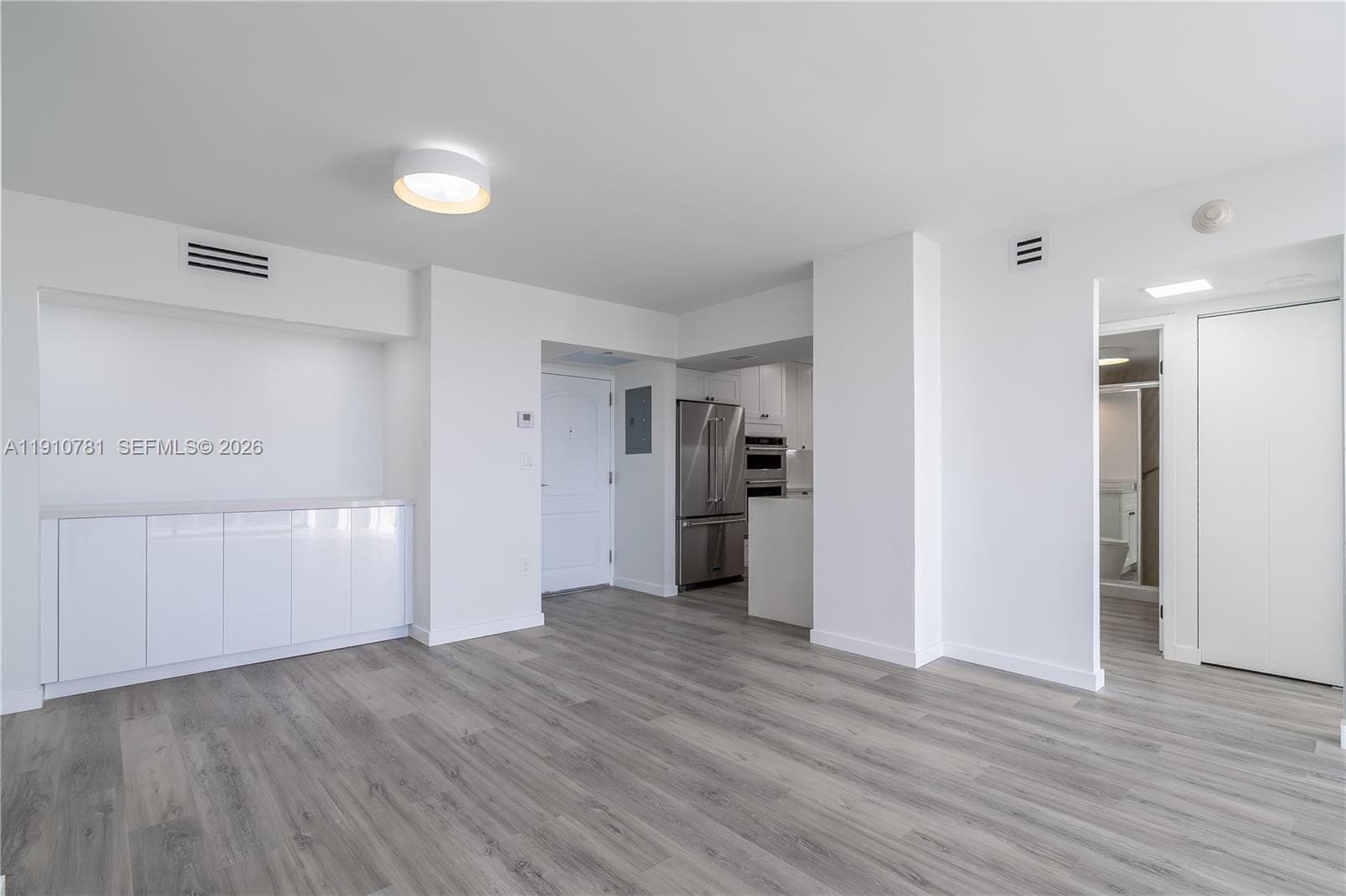 EL DORADO · #1906 in Aventura - Photo 19