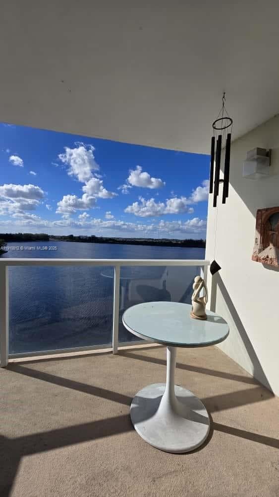 BUCKLEY TOWERS CONDO · #824W in Miami - Photo 3