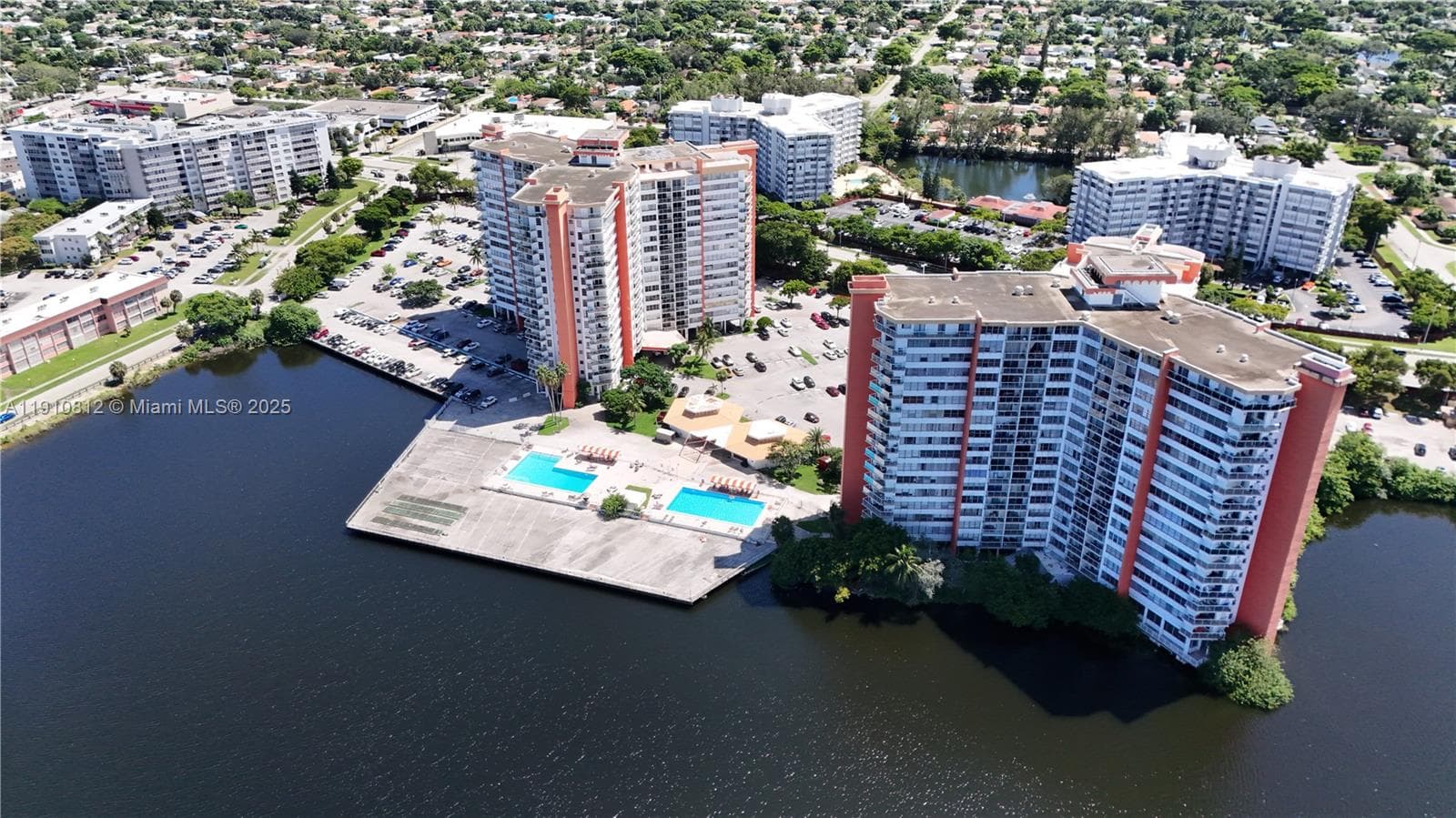 BUCKLEY TOWERS CONDO · #824W in Miami - Photo 33