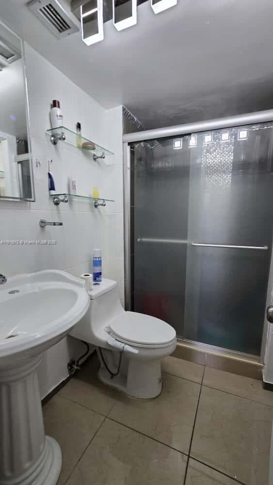BUCKLEY TOWERS CONDO · #824W in Miami - Photo 31