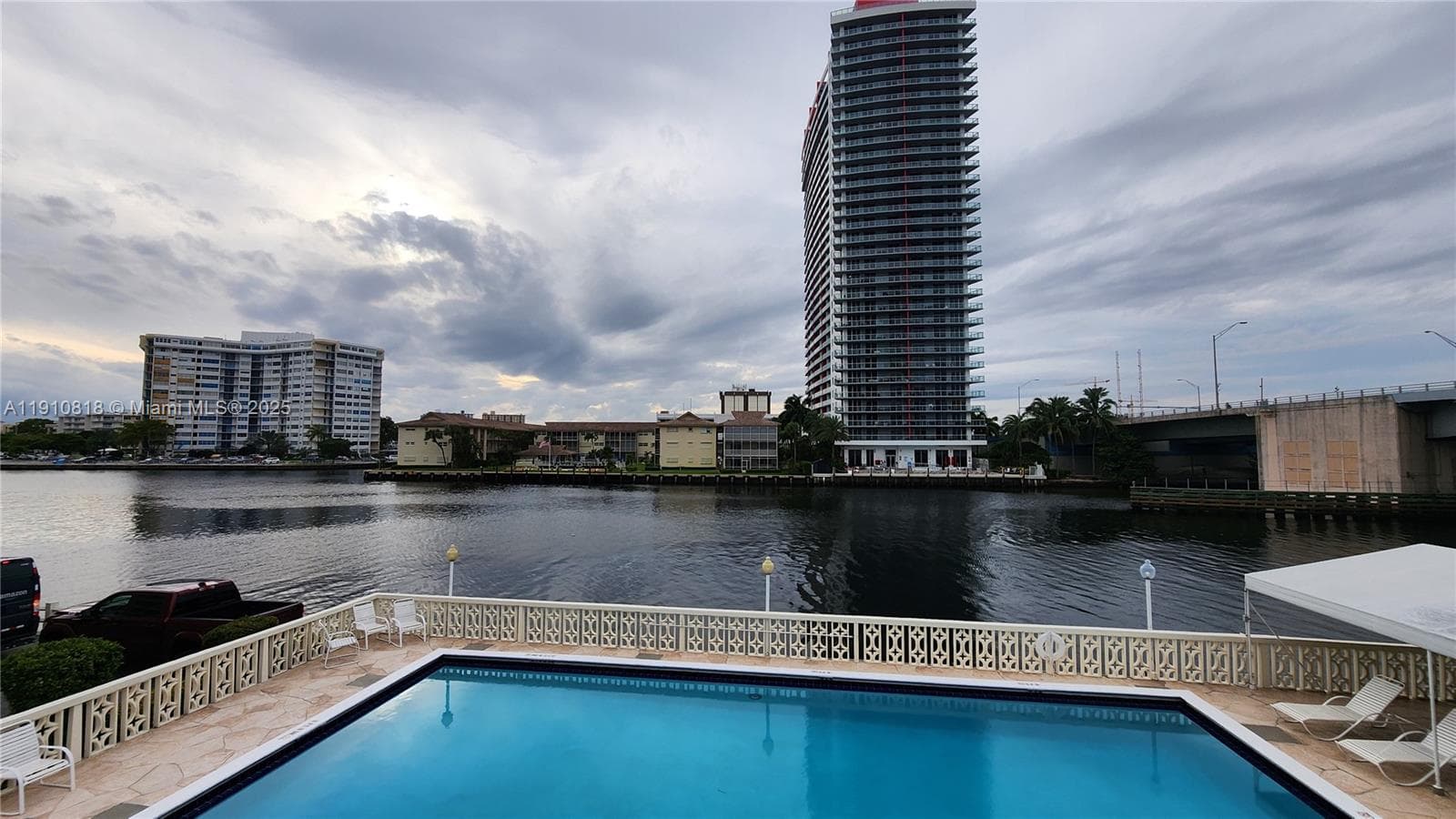 IMPERIAL TOWERS CONDO · #209 in Hallandale Beach - Photo 45