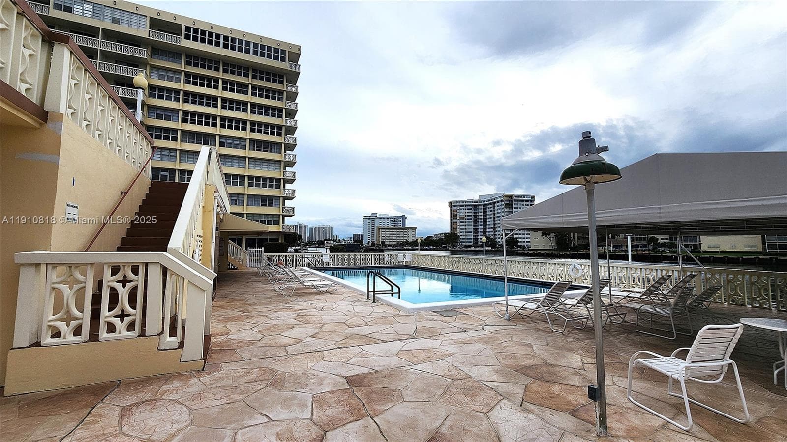 IMPERIAL TOWERS CONDO · #209 in Hallandale Beach - Photo 48
