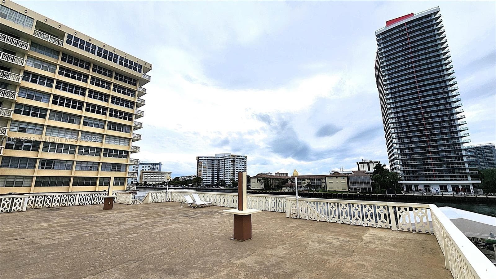 IMPERIAL TOWERS CONDO · #209 in Hallandale Beach - Photo 40