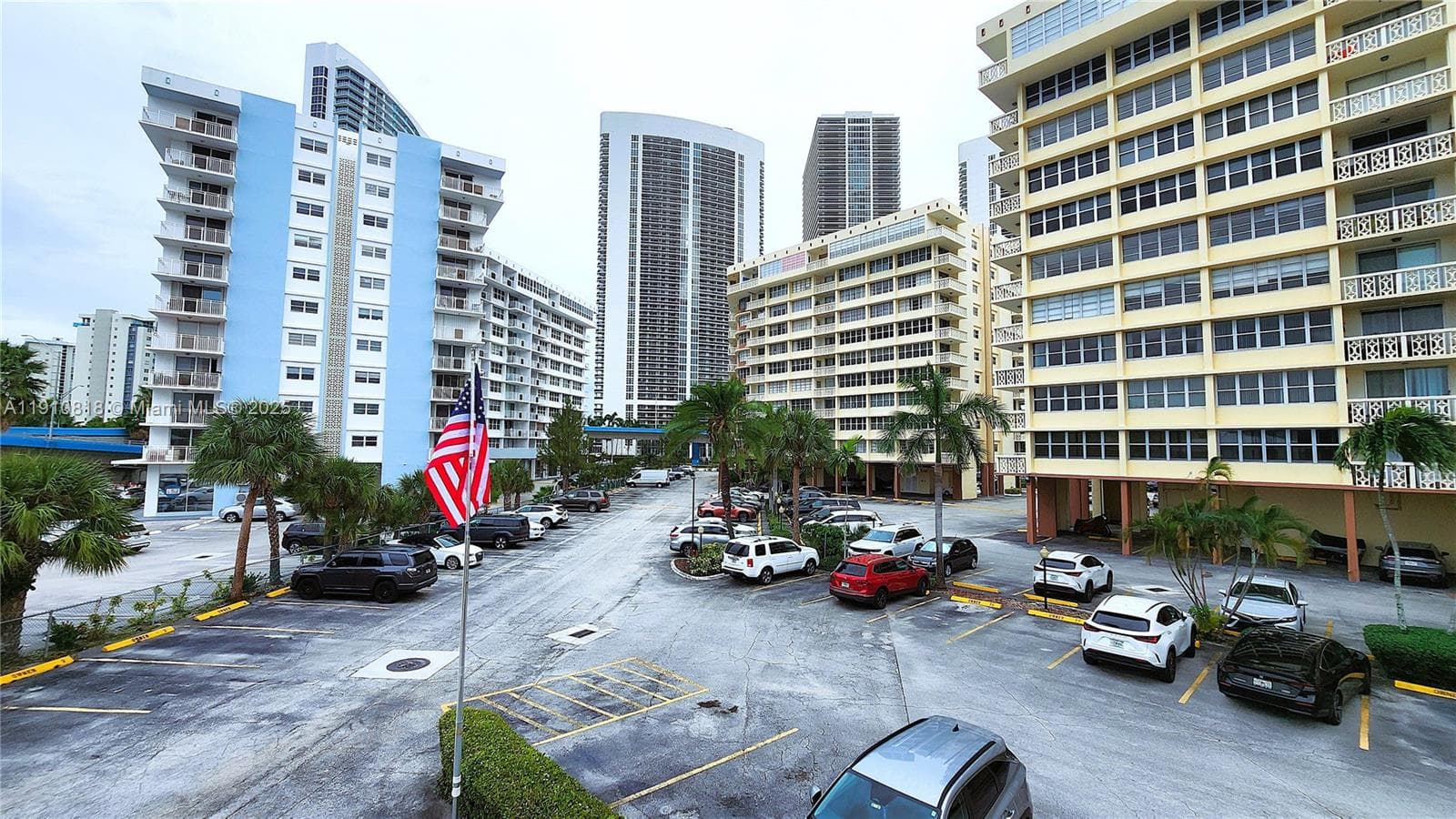 IMPERIAL TOWERS CONDO · #209 in Hallandale Beach - Photo 39