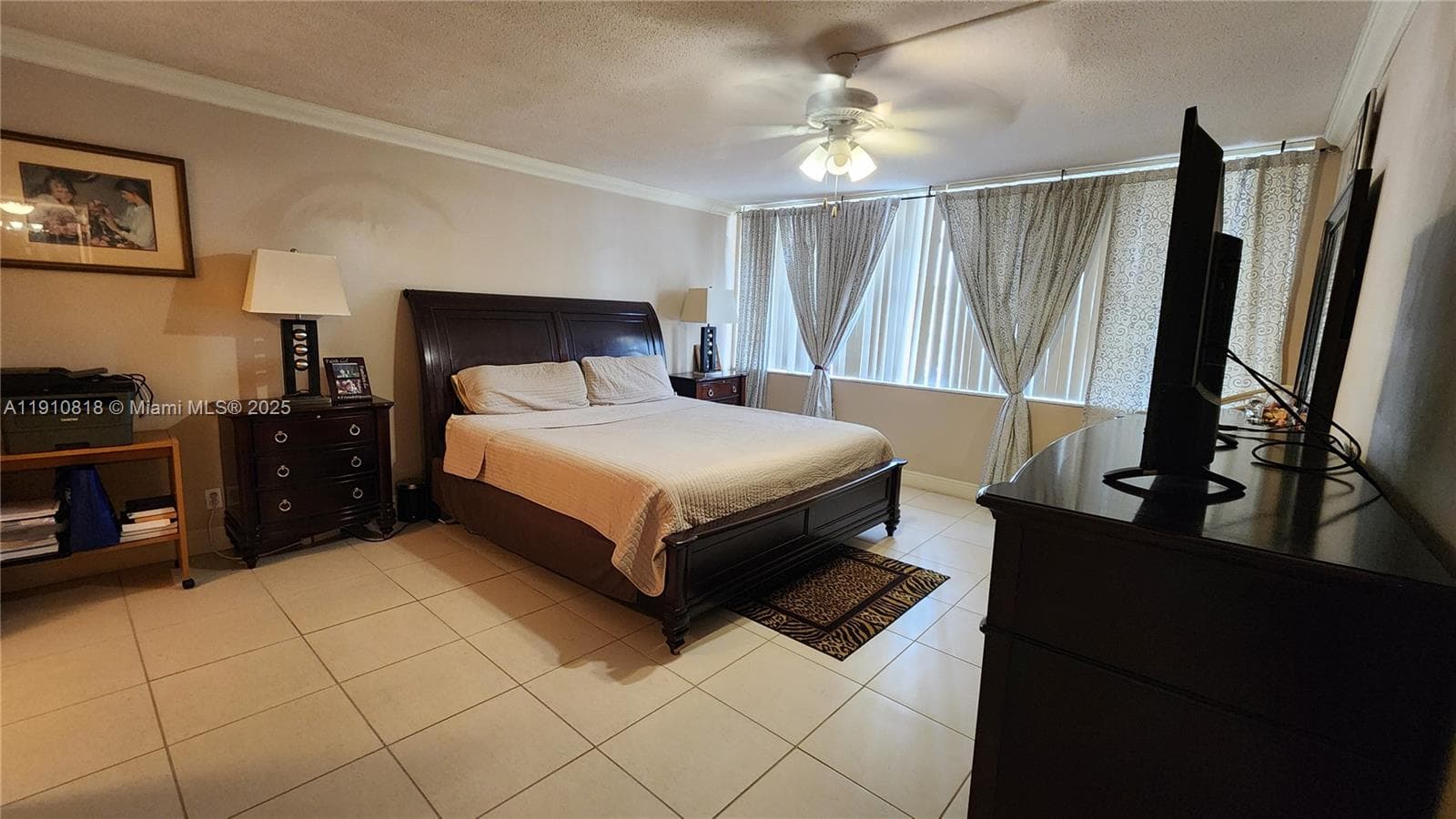 IMPERIAL TOWERS CONDO · #209 in Hallandale Beach - Photo 4