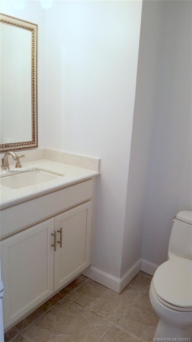 COMMODORE PLAZA CONDO · #608 in Aventura - Photo 7