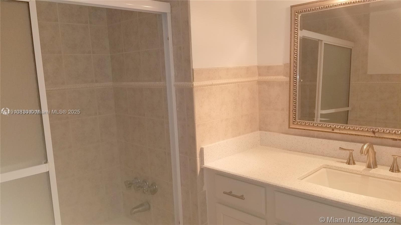 COMMODORE PLAZA CONDO · #608 in Aventura - Photo 15