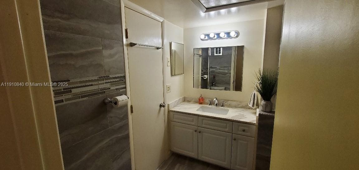Oakland Grove Village · #103A in Oakland Park - Photo 18