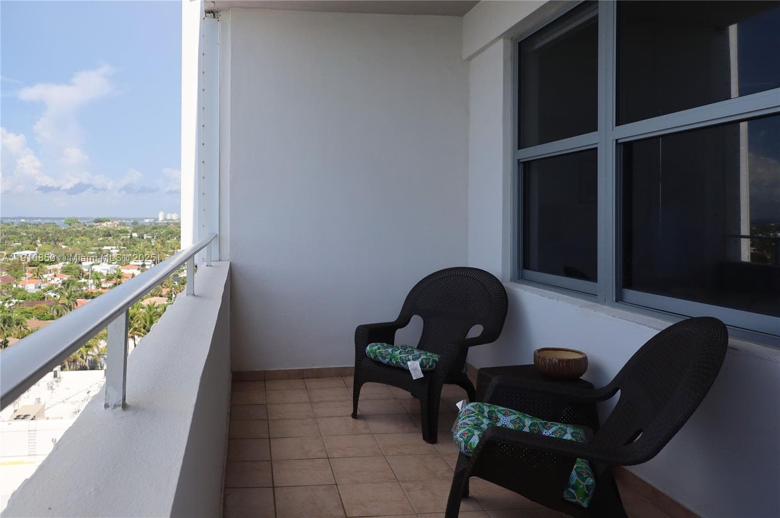 Four Winds · #Penthouse C in Surfside - Photo 17