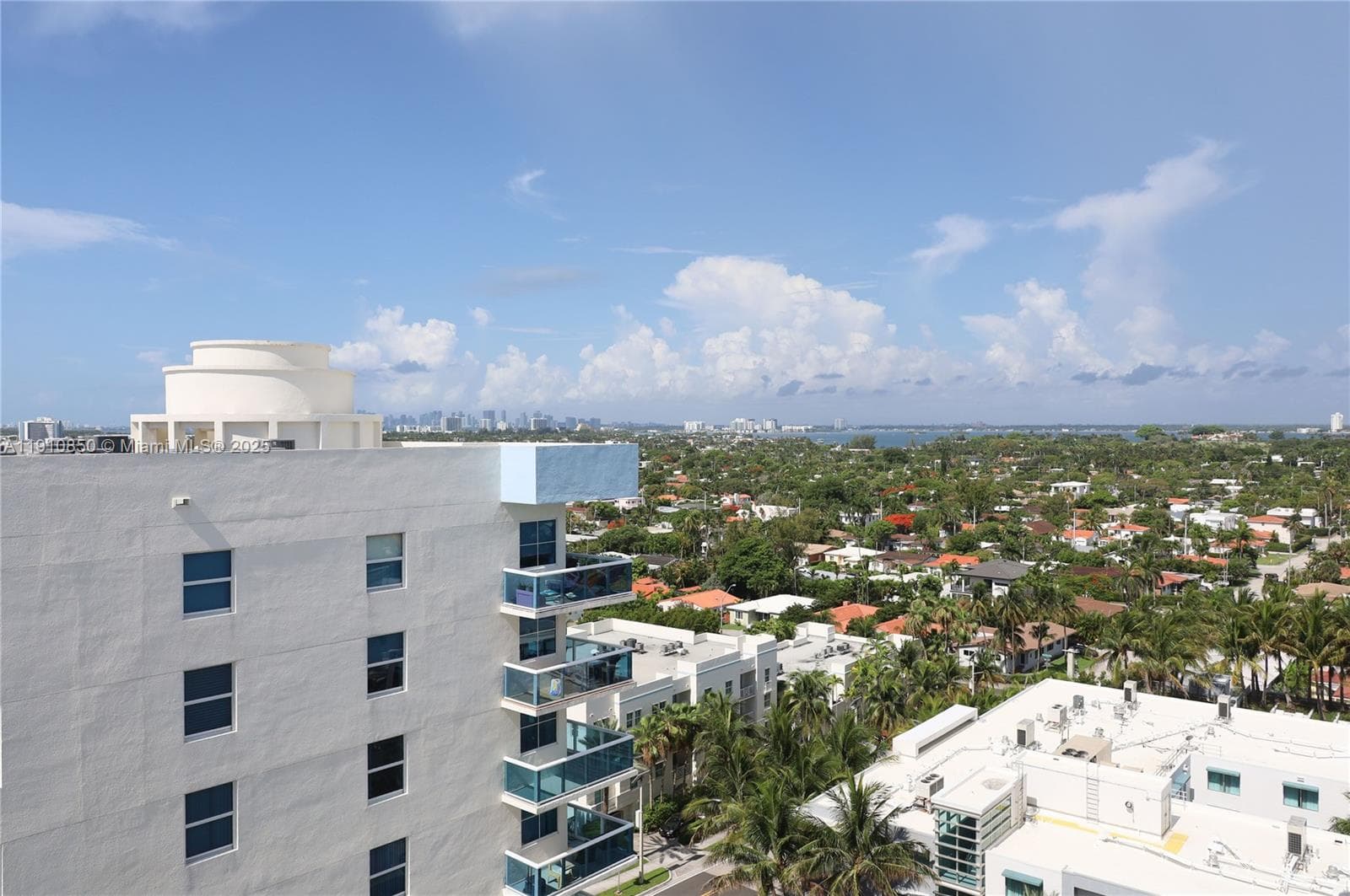 Four Winds · #Penthouse C in Surfside - Photo 10