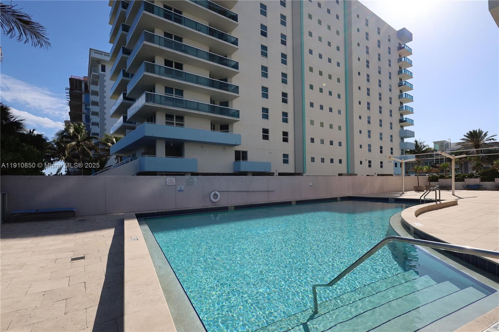 Four Winds · #Penthouse C in Surfside - Photo 11