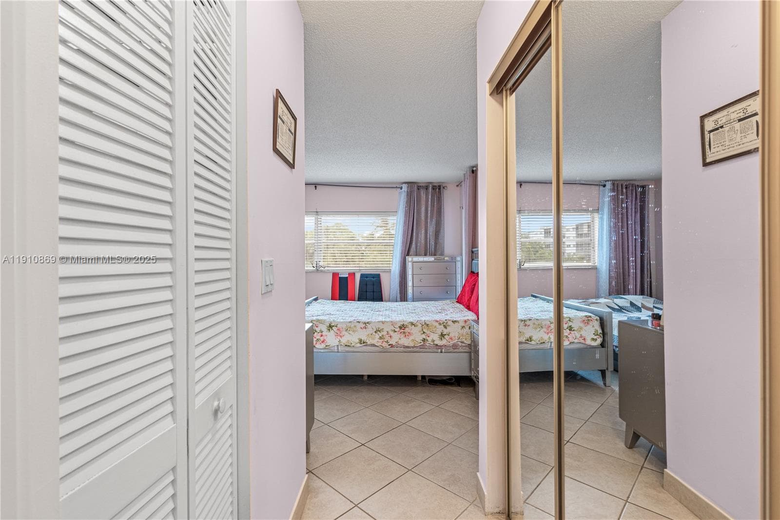 FAIRWAYS ROYALE CONDO · #409 in Hallandale Beach - Photo 17