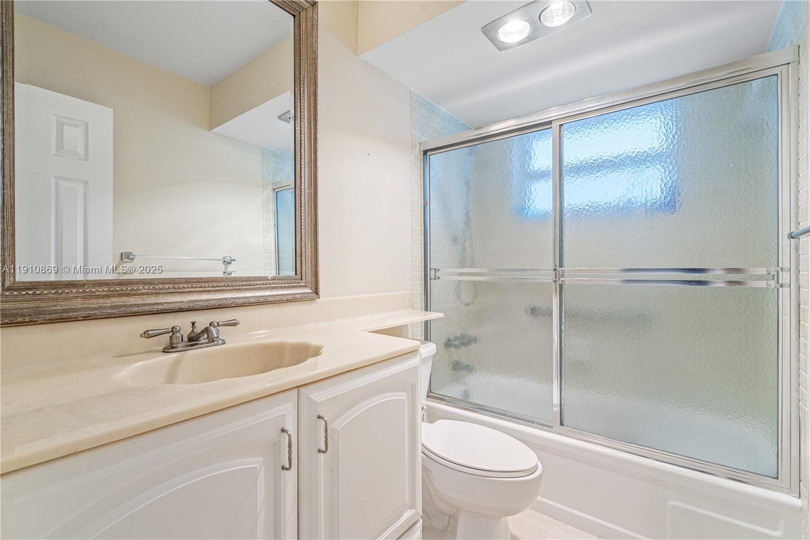 FAIRWAYS ROYALE CONDO · #409 in Hallandale Beach - Photo 16