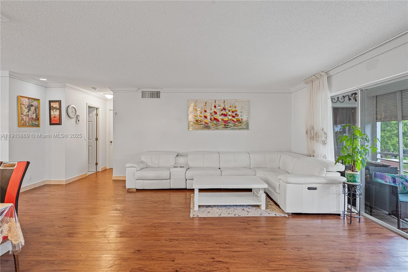 FAIRWAYS ROYALE CONDO · #409 in Hallandale Beach - Photo 12