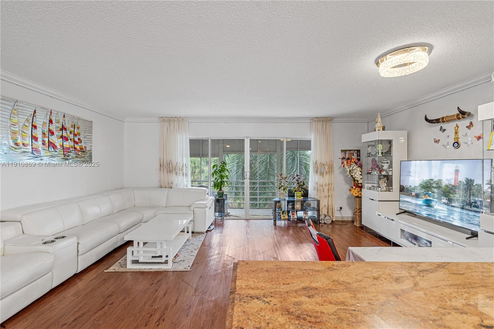 FAIRWAYS ROYALE CONDO · #409 in Hallandale Beach - Photo 7
