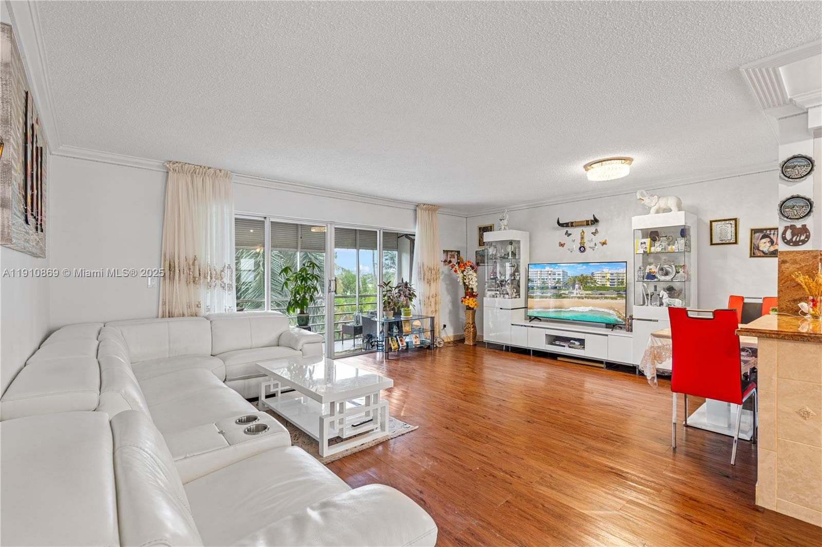 FAIRWAYS ROYALE CONDO · #409 in Hallandale Beach - Photo 9