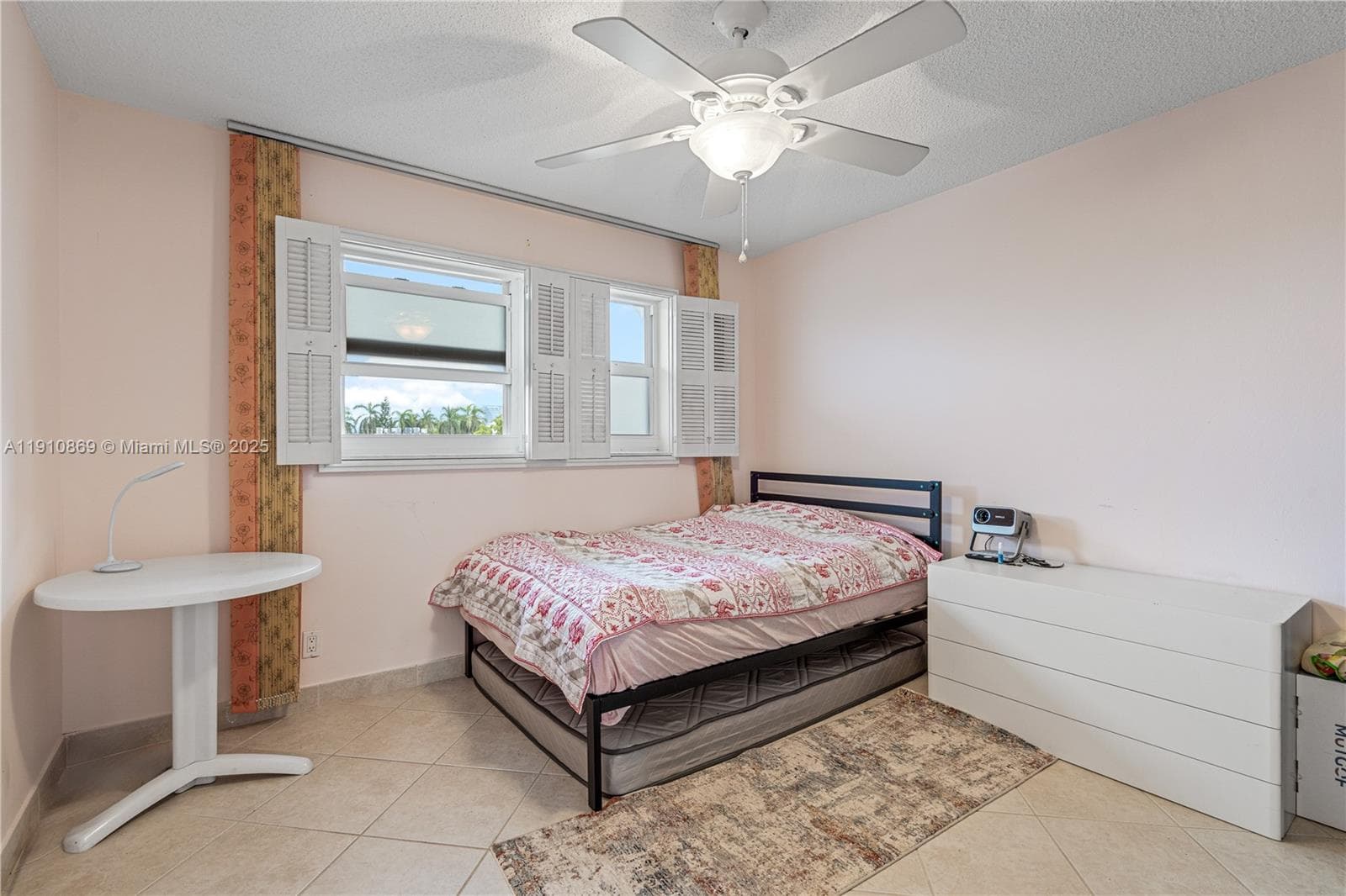 FAIRWAYS ROYALE CONDO · #409 in Hallandale Beach - Photo 14