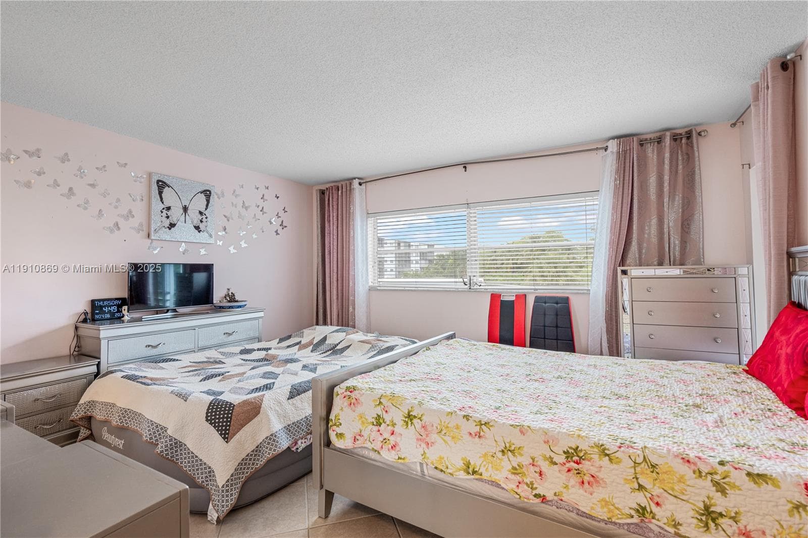 FAIRWAYS ROYALE CONDO · #409 in Hallandale Beach - Photo 18