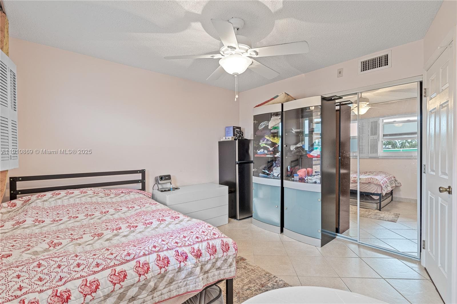 FAIRWAYS ROYALE CONDO · #409 in Hallandale Beach - Photo 15