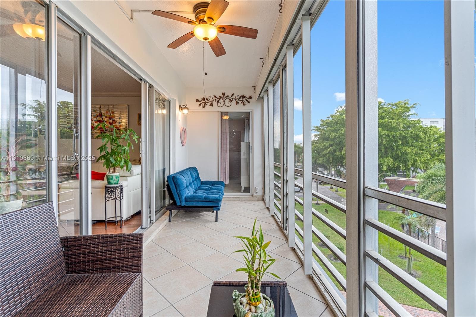 FAIRWAYS ROYALE CONDO · #409 in Hallandale Beach - Photo 29