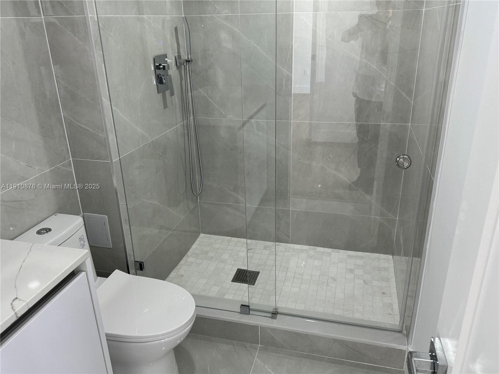 DEL PRADO MARINA · #1402 in Aventura - Photo 16
