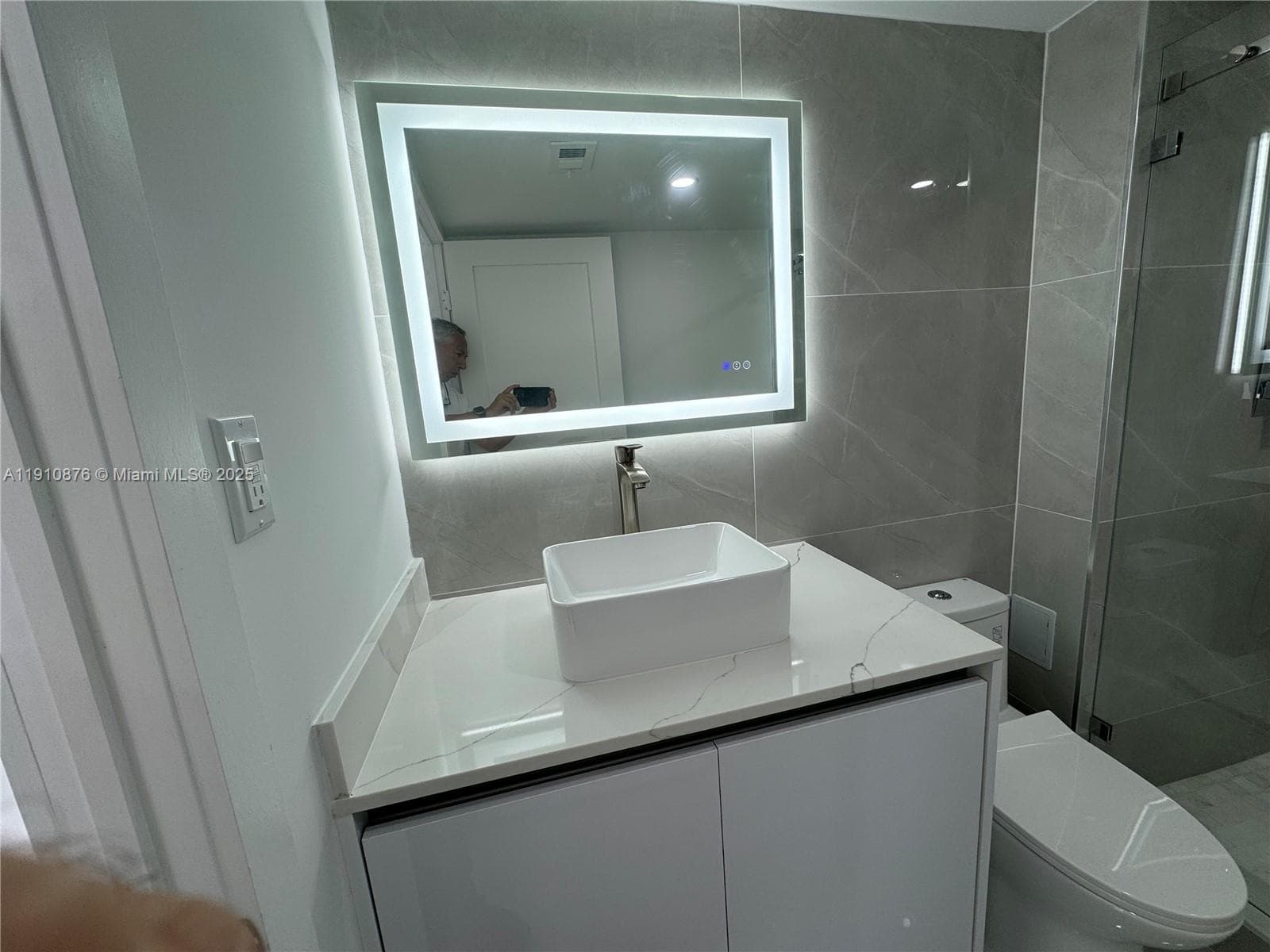 DEL PRADO MARINA · #1402 in Aventura - Photo 14