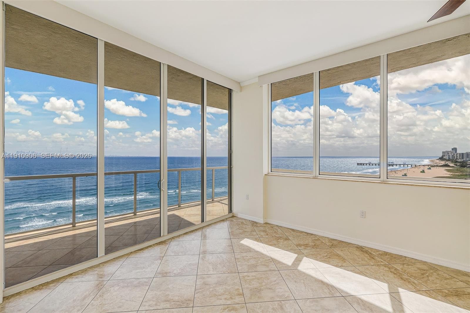 LUNA · #1001 in Pompano Beach - Photo 12
