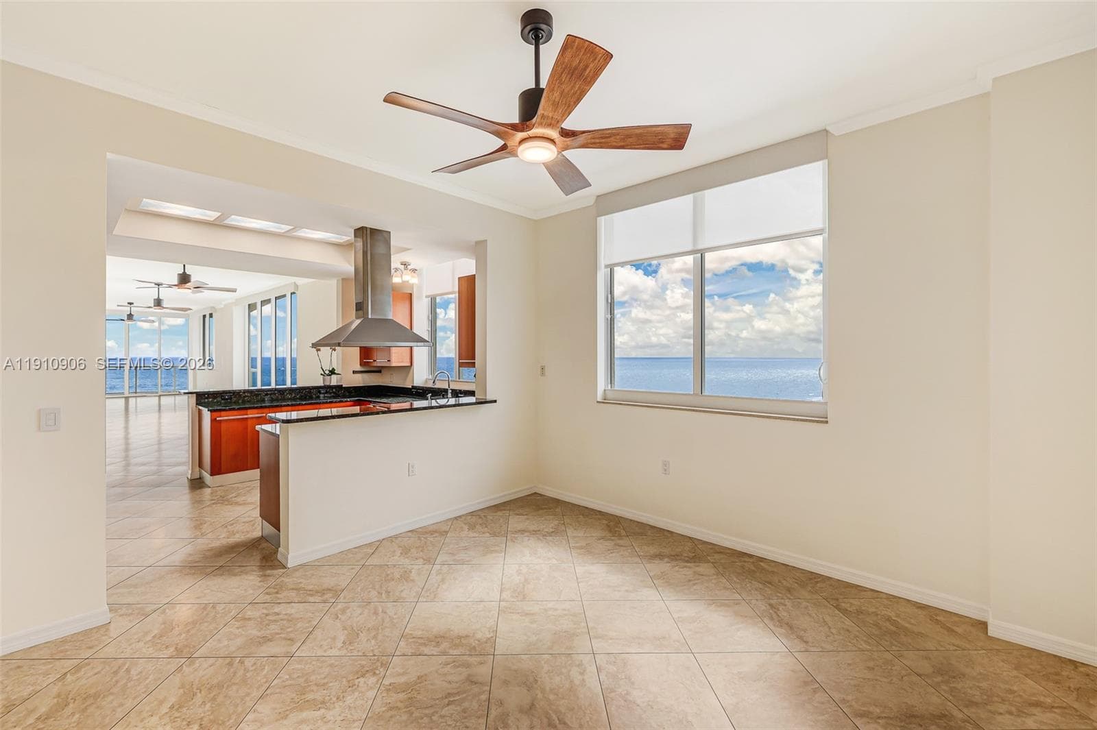 LUNA · #1001 in Pompano Beach - Photo 15