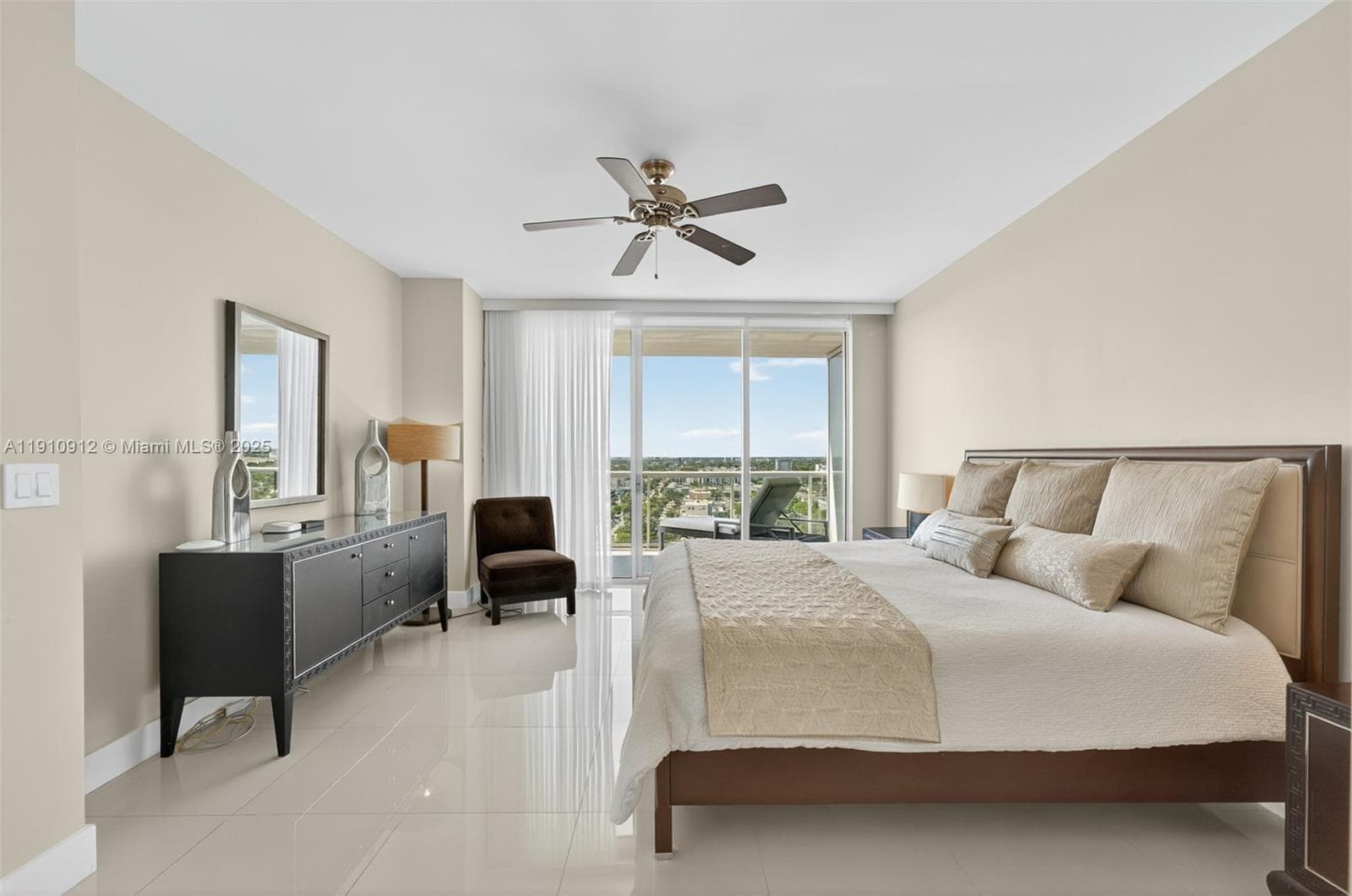 THE PLAZA AT OCEANSIDE · #1513 in Pompano Beach - Photo 13