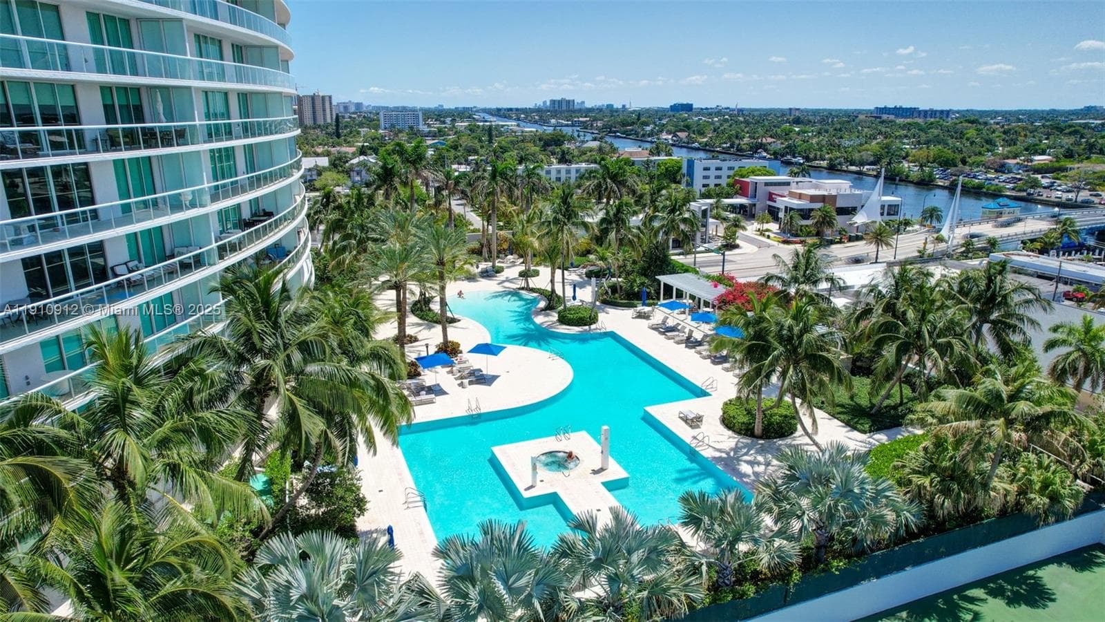 THE PLAZA AT OCEANSIDE · #1513 in Pompano Beach - Photo 32