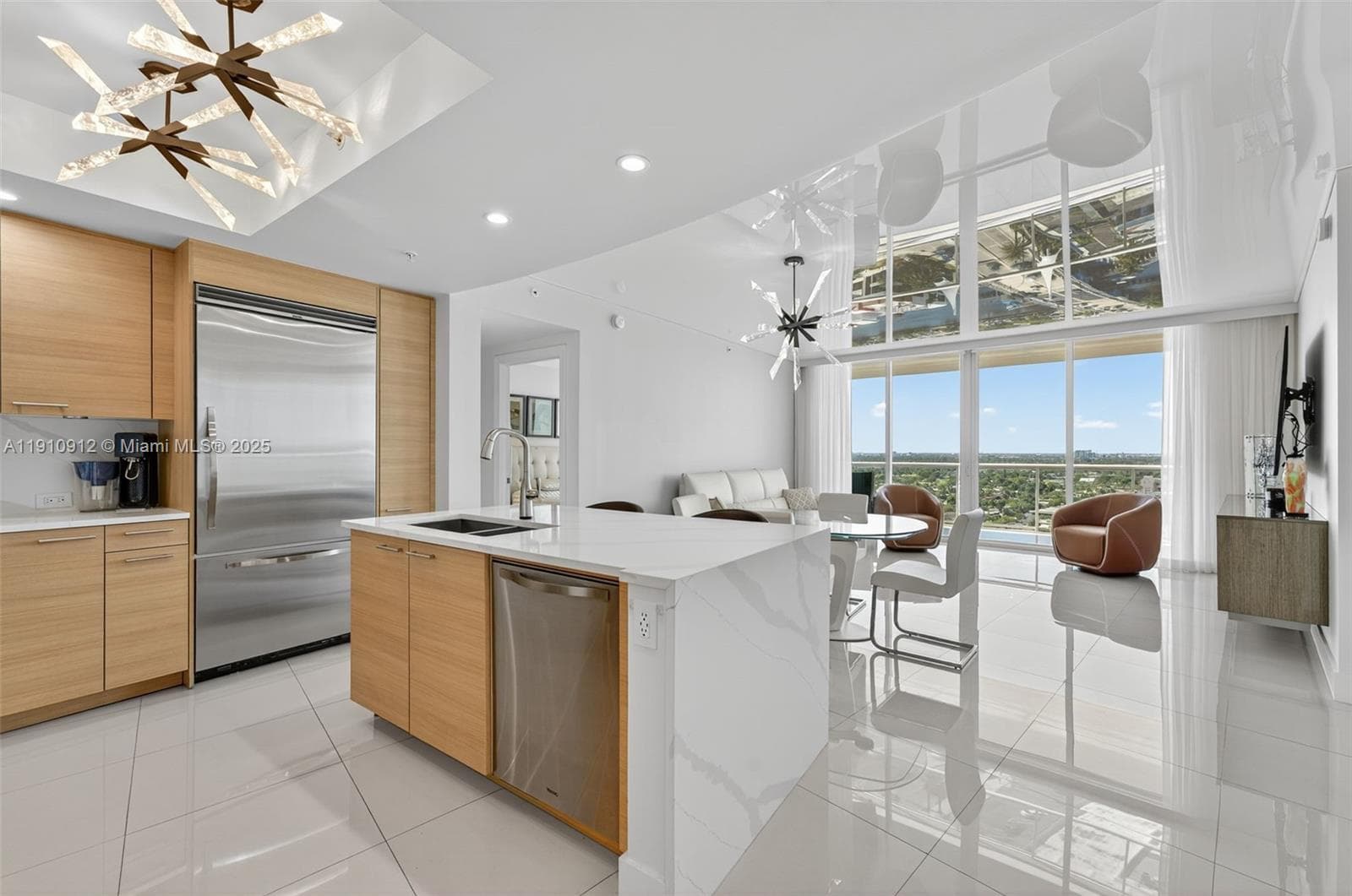 THE PLAZA AT OCEANSIDE · #1513 in Pompano Beach - Photo 5