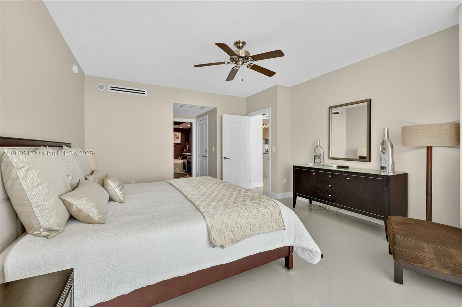THE PLAZA AT OCEANSIDE · #1513 in Pompano Beach - Photo 14