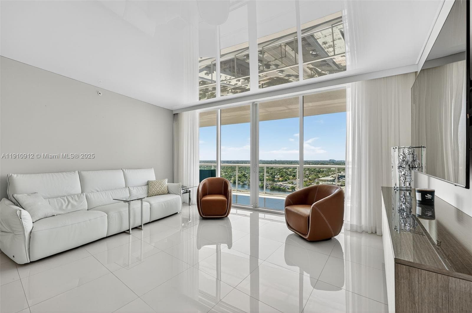 THE PLAZA AT OCEANSIDE · #1513 in Pompano Beach - Photo 11