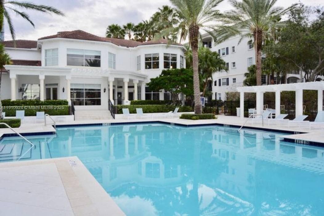 VILLAGE BY THE BAY · #9302 in Aventura - Photo 14
