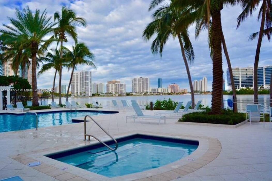 VILLAGE BY THE BAY · #9302 in Aventura - Photo 15