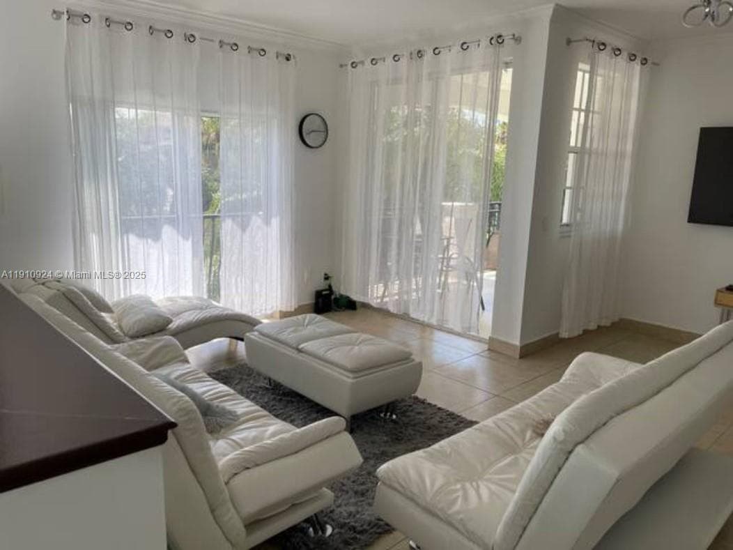 VILLAGE BY THE BAY · #9302 in Aventura - Photo 4