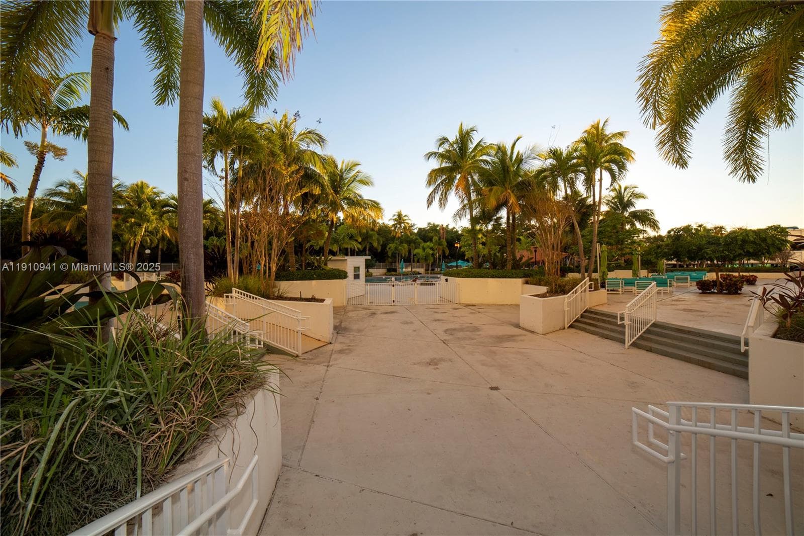 ARLEN HOUSE EAST CONDO · #325 in Sunny Isles Beach - Photo 67