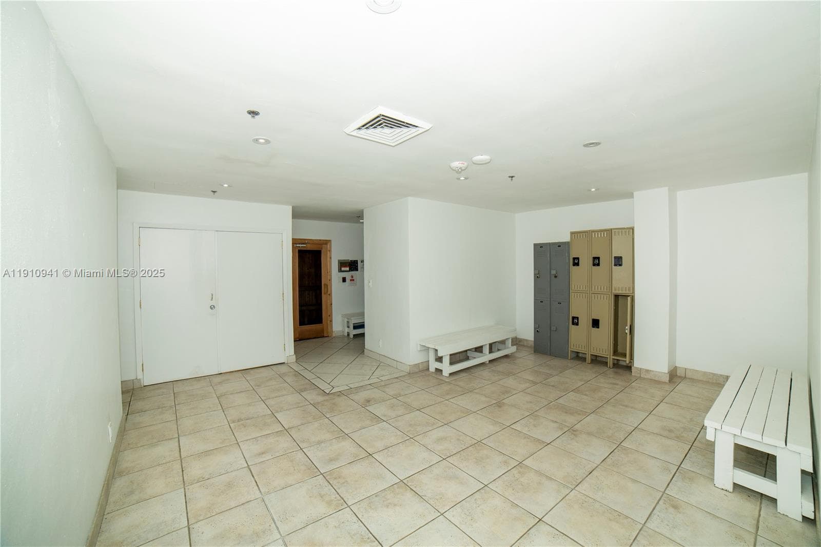 ARLEN HOUSE EAST CONDO · #325 in Sunny Isles Beach - Photo 79