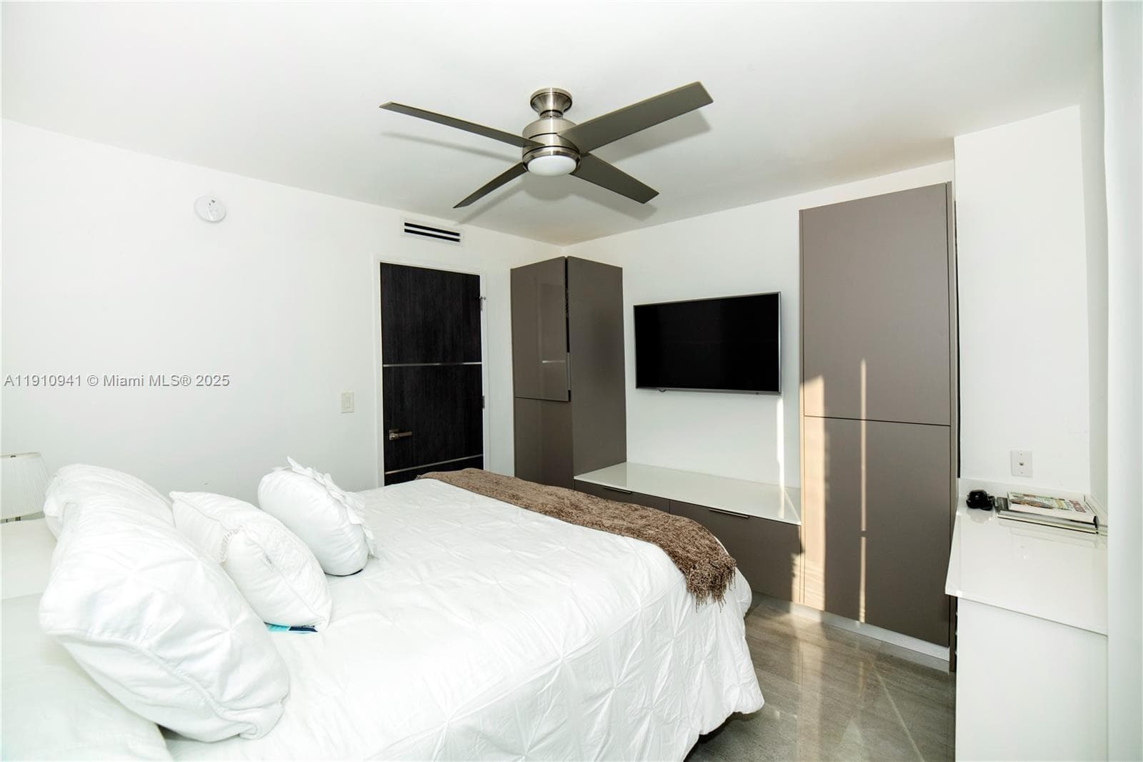 ARLEN HOUSE EAST CONDO · #325 in Sunny Isles Beach - Photo 33