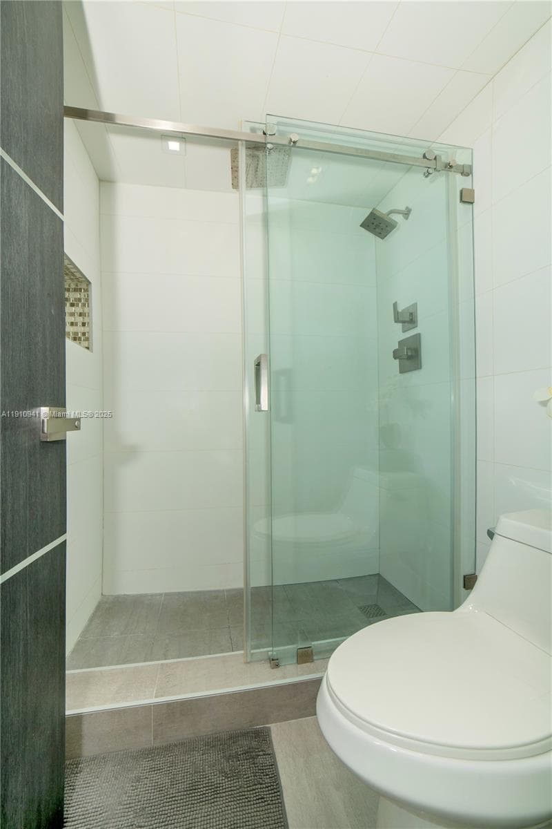 ARLEN HOUSE EAST CONDO · #325 in Sunny Isles Beach - Photo 50