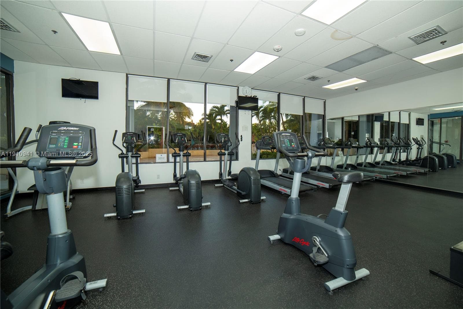 ARLEN HOUSE EAST CONDO · #325 in Sunny Isles Beach - Photo 78