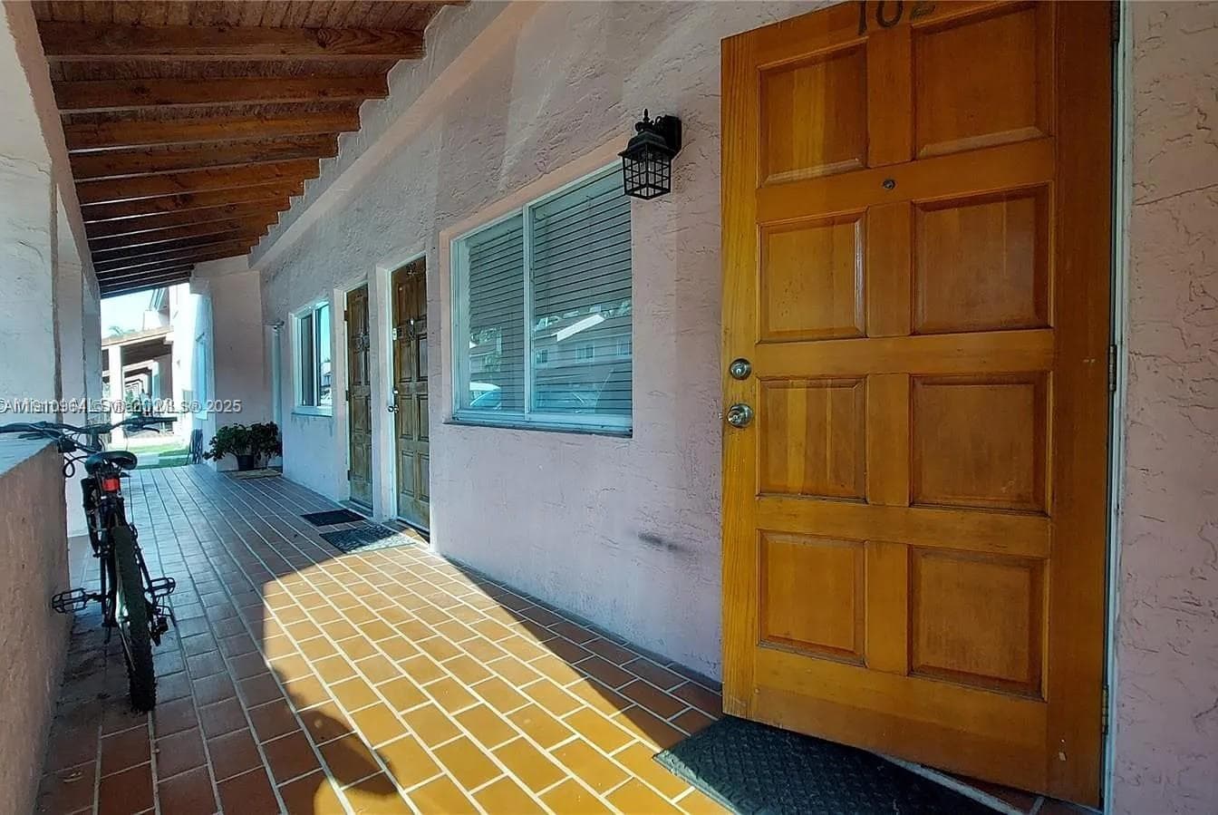 DORAL COURT CONDO · #102 in Doral - Photo 6